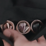 Thumb Tip Holder by Hau Jiun | Hypothesis Magic Presents