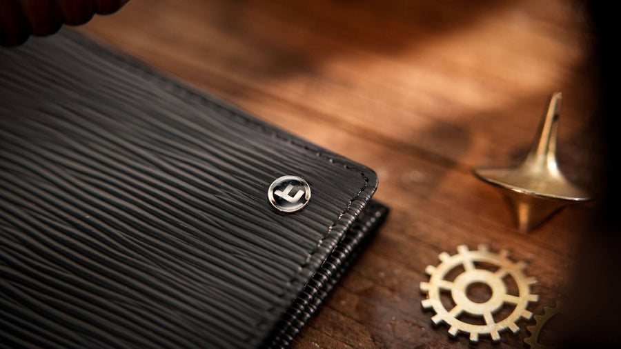 Top Leather Z Fold 2.0 by TCC