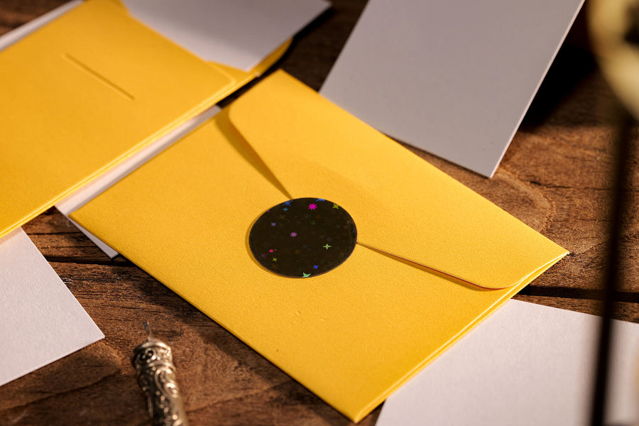 Roentgen Envelope by Chen Yang & TCC Magic