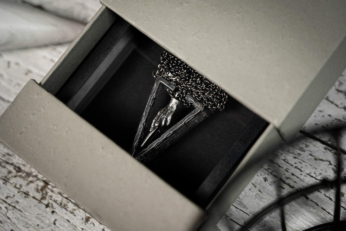 The Frame by TCC & Terry – TCC Magic